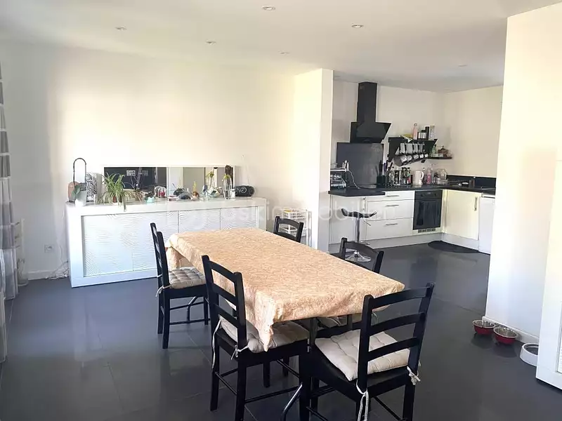 Maison, 100 m²