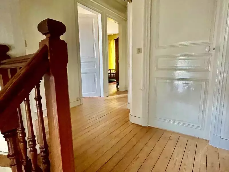 Maison, 239,6 m²