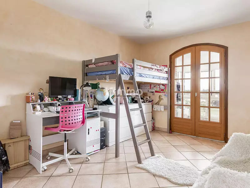Maison, 200 m²