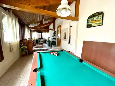 Maison, 225 m²