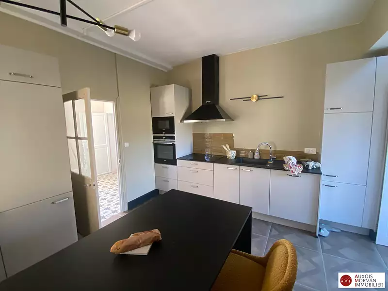 Maison, 170 m²