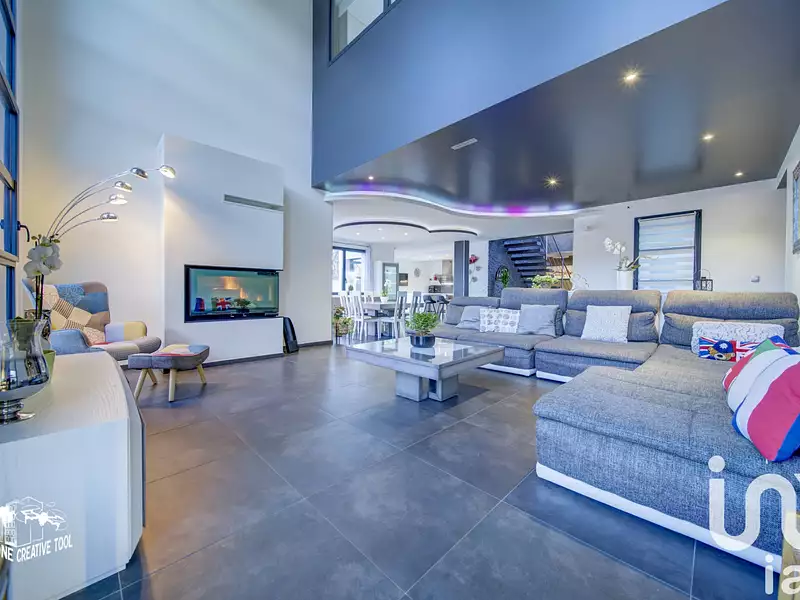 Maison, 250 m²
