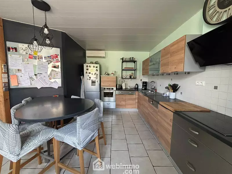 Maison, 174,22 m²
