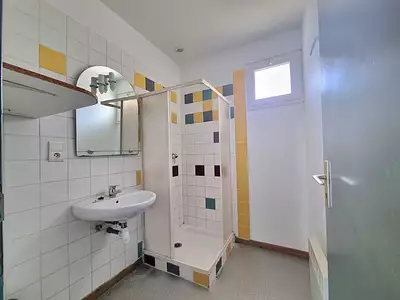 Immeuble, 110 m²