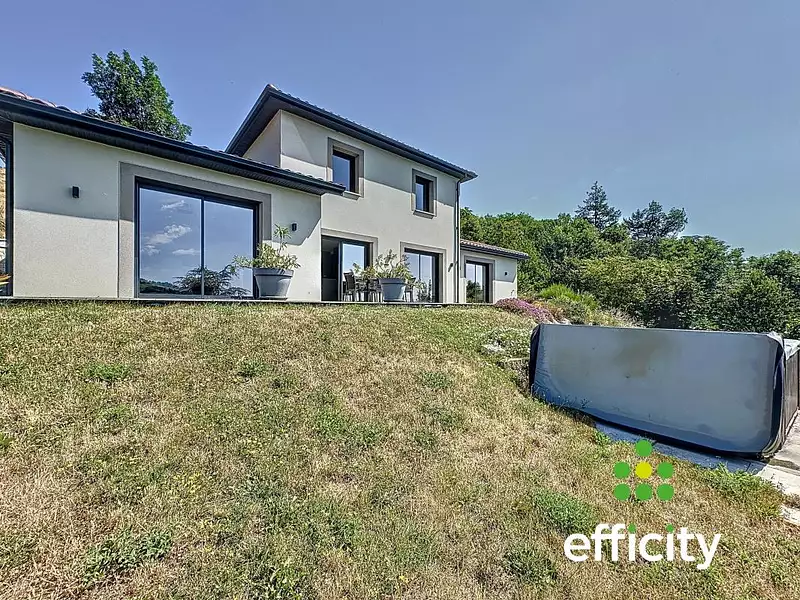 Maison, 132 m²
