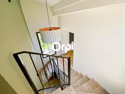 Maison, 203 m²