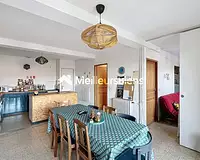 Immeuble, 210 m²