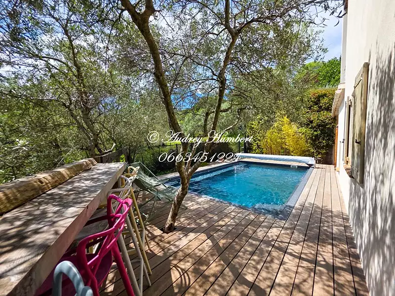 Maison, 156 m²