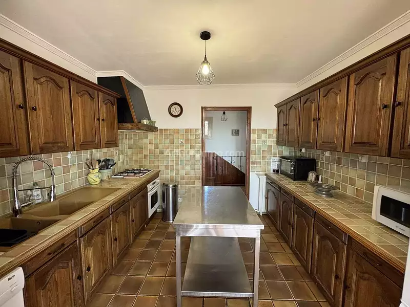 Maison, 230 m²