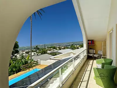 Maison, 220 m²