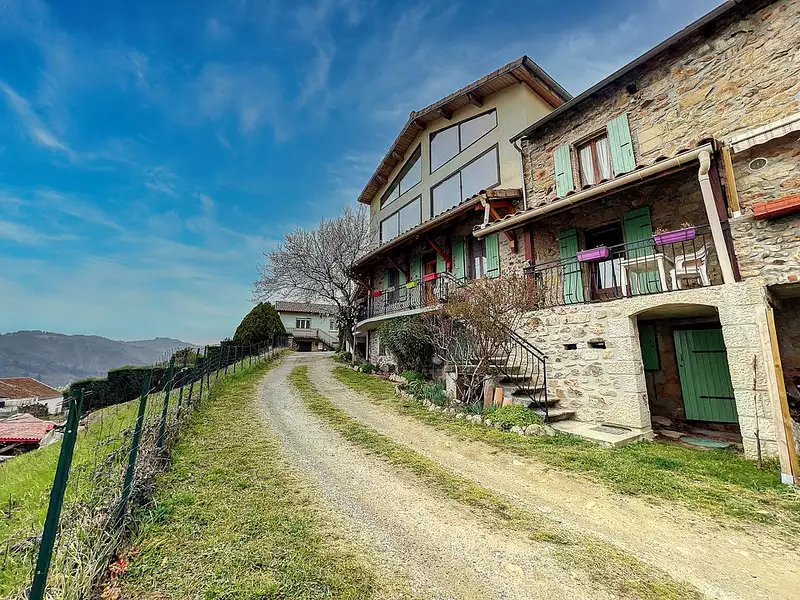 Maison, 250 m²