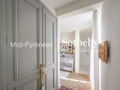 Maison, 380 m²