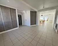 Maison, 180 m²