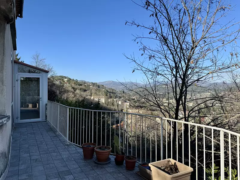 Immeuble, 266 m²