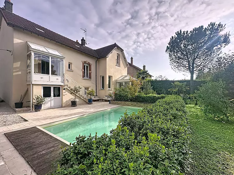 Maison, 193 m²