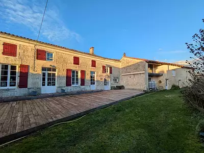 Maison, 285 m²