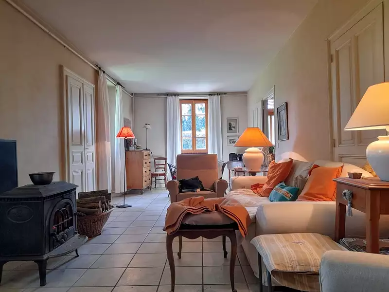 Maison, 400 m²