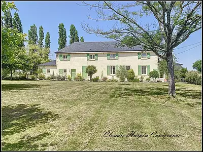 Maison, 288 m²