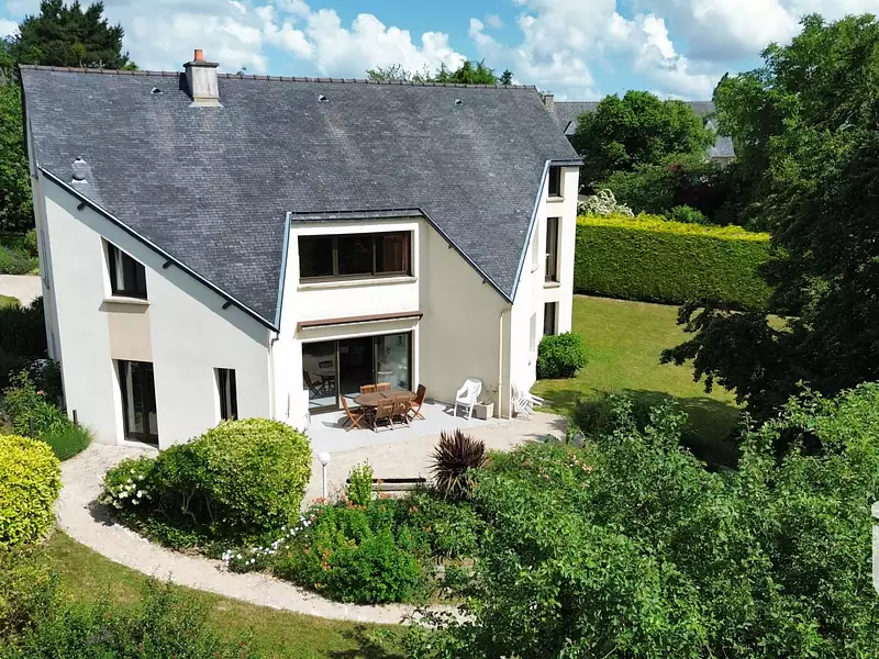 Maison, 210 m²