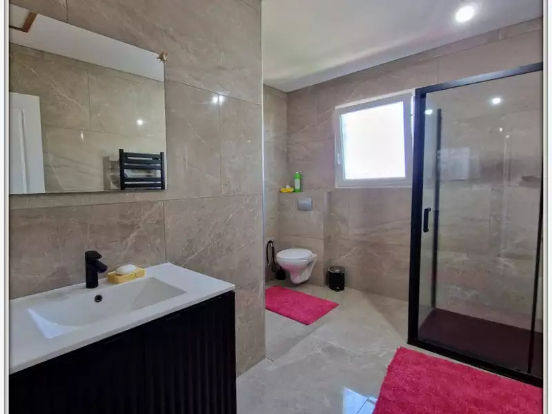 Maison, 142 m²