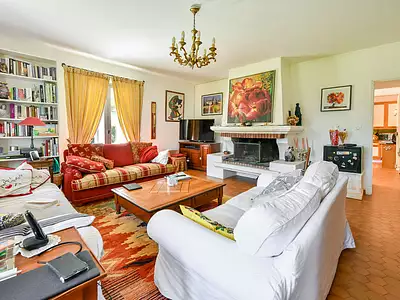 Maison, 248 m²