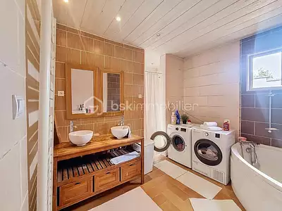 Maison, 180 m²