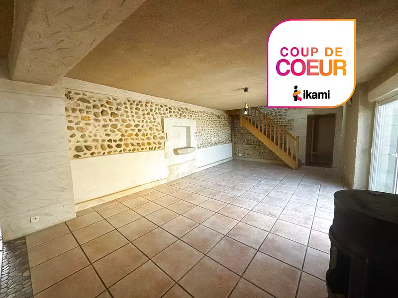 Maison, 240 m²