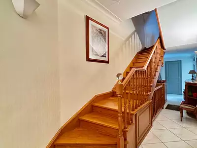 Maison, 390 m²