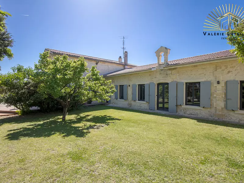 Maison, 368 m²