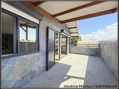 Maison, 246 m²