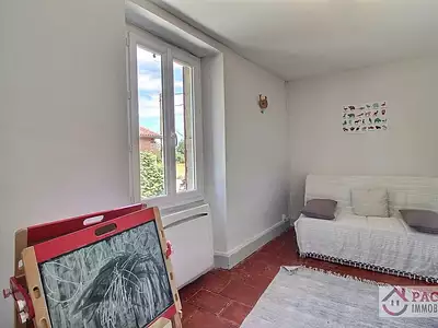 Maison, 165,7 m²