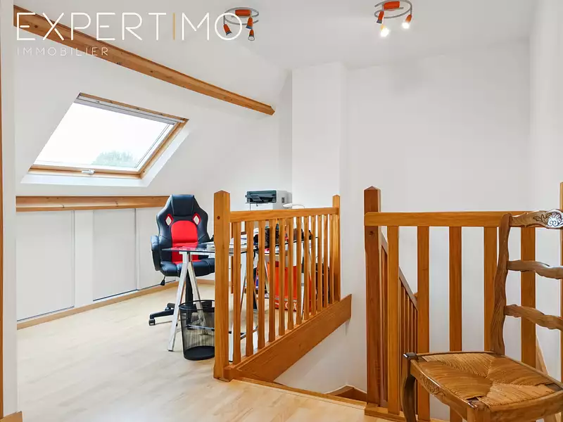 Maison, 101,6 m²