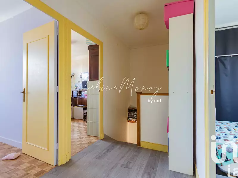 Maison, 77 m²