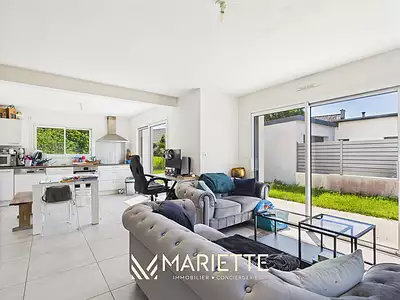 Maison, 105 m²