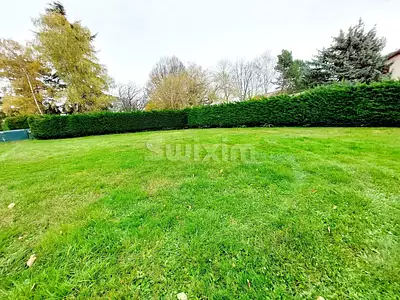Terrain, 554 m²