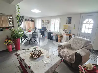 Maison, 116 m²