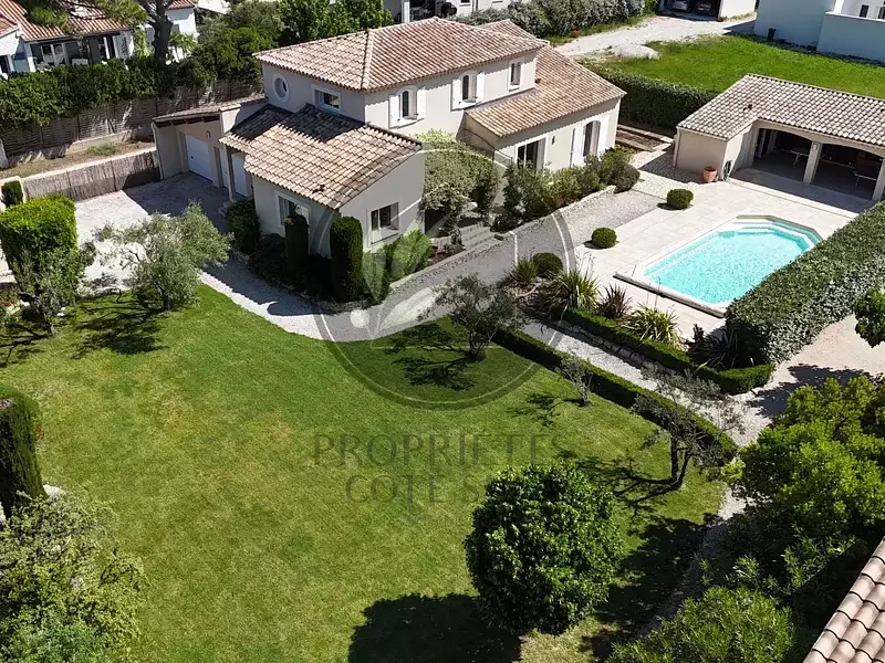 Maison, 190 m²