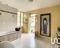 Maison, 225 m²