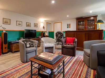 Maison, 190 m²