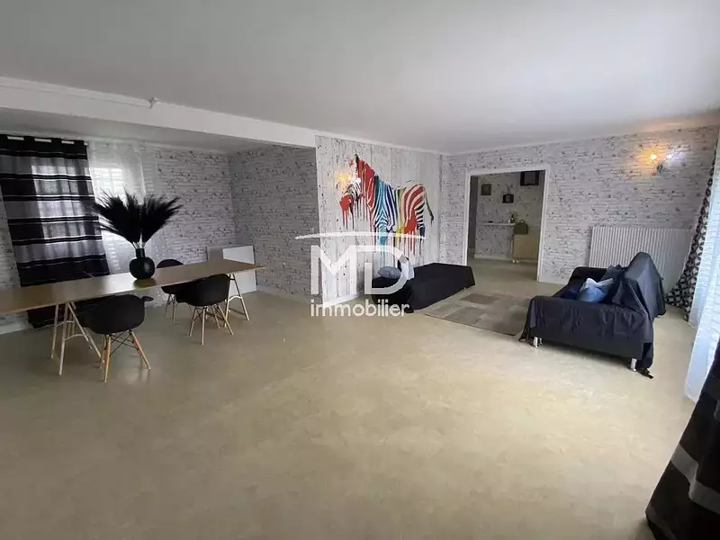 Maison, 143 m²