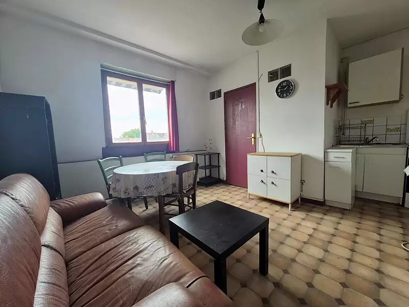 Immeuble, 156,48 m²