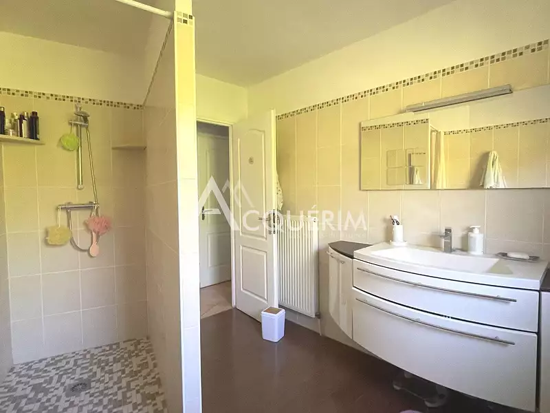 Maison, 133 m²
