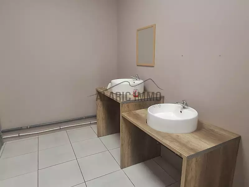 Divers, 815 m²