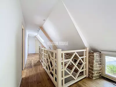 Maison, 225 m²