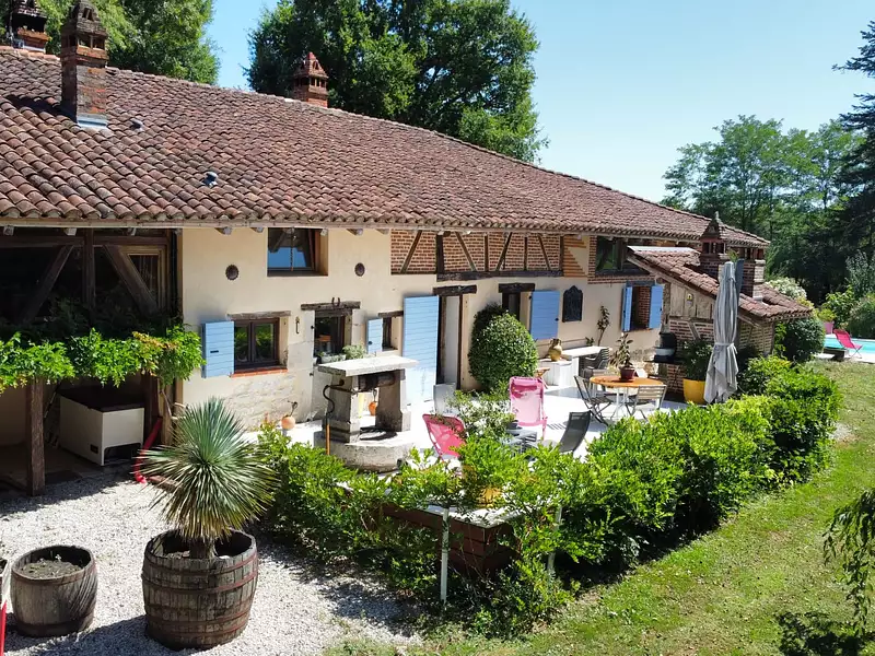 Maison, 240 m²