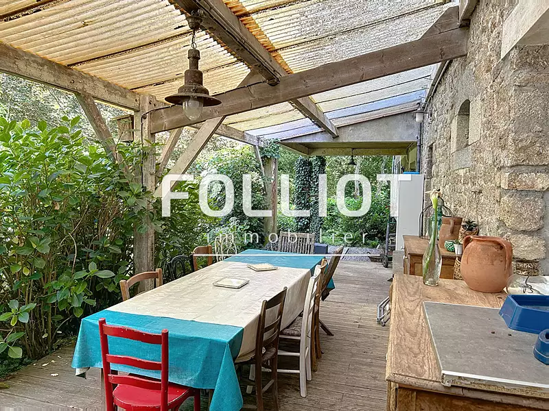 Maison, 277 m²
