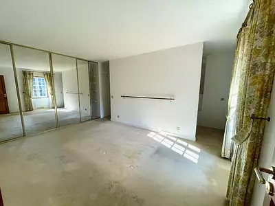 Maison, 235 m²