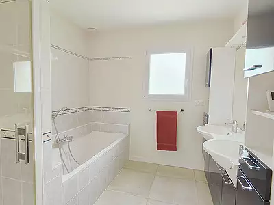 Maison, 220 m²