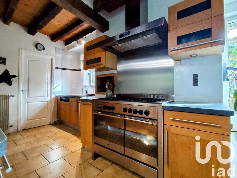 Maison, 180 m²