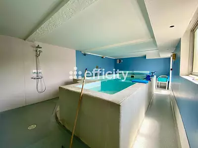 Maison, 211 m²